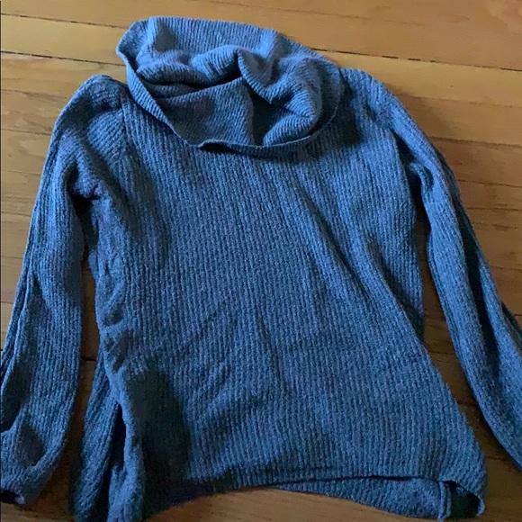 Grey turtleneck sweater - Picture 1 of 1